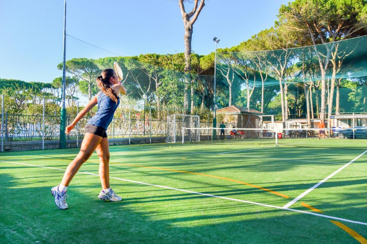 Hotel Camping Mare E Pineta à Lido di Spina Extérieur photo